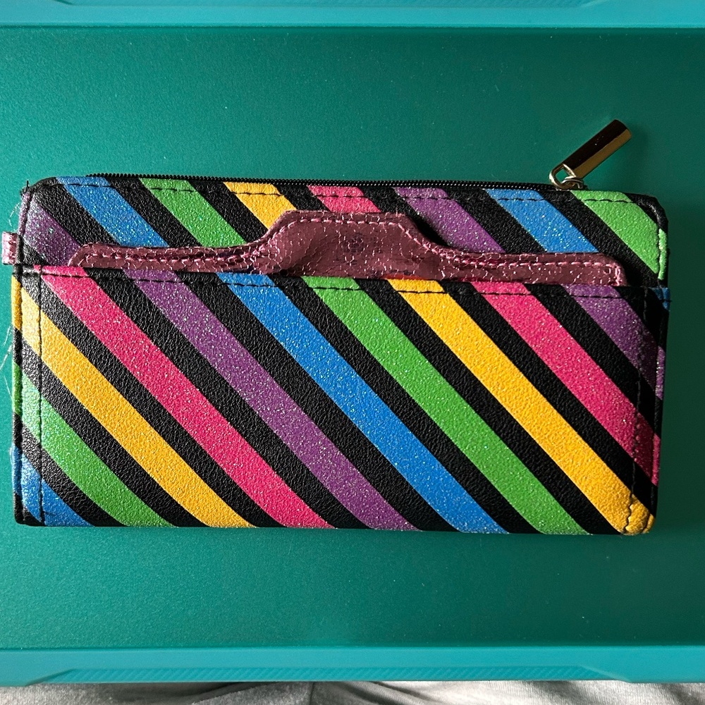 No Boundaries Ella Wallet, rainbow stripes with black/glitter high capacity